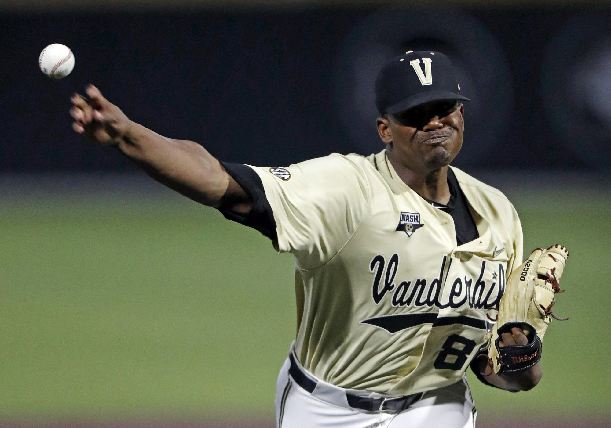 Kumar Rocker throws 19-strikeout no-hitter to keep Vanderbilt's