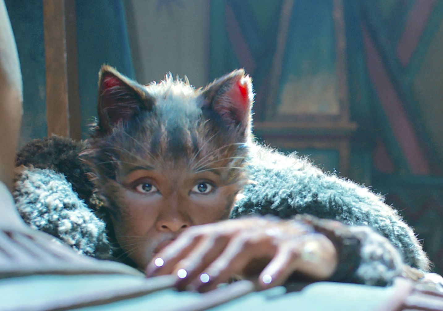Movie Review: 'Cats,' Starring Taylor Swift and Judi Dench
