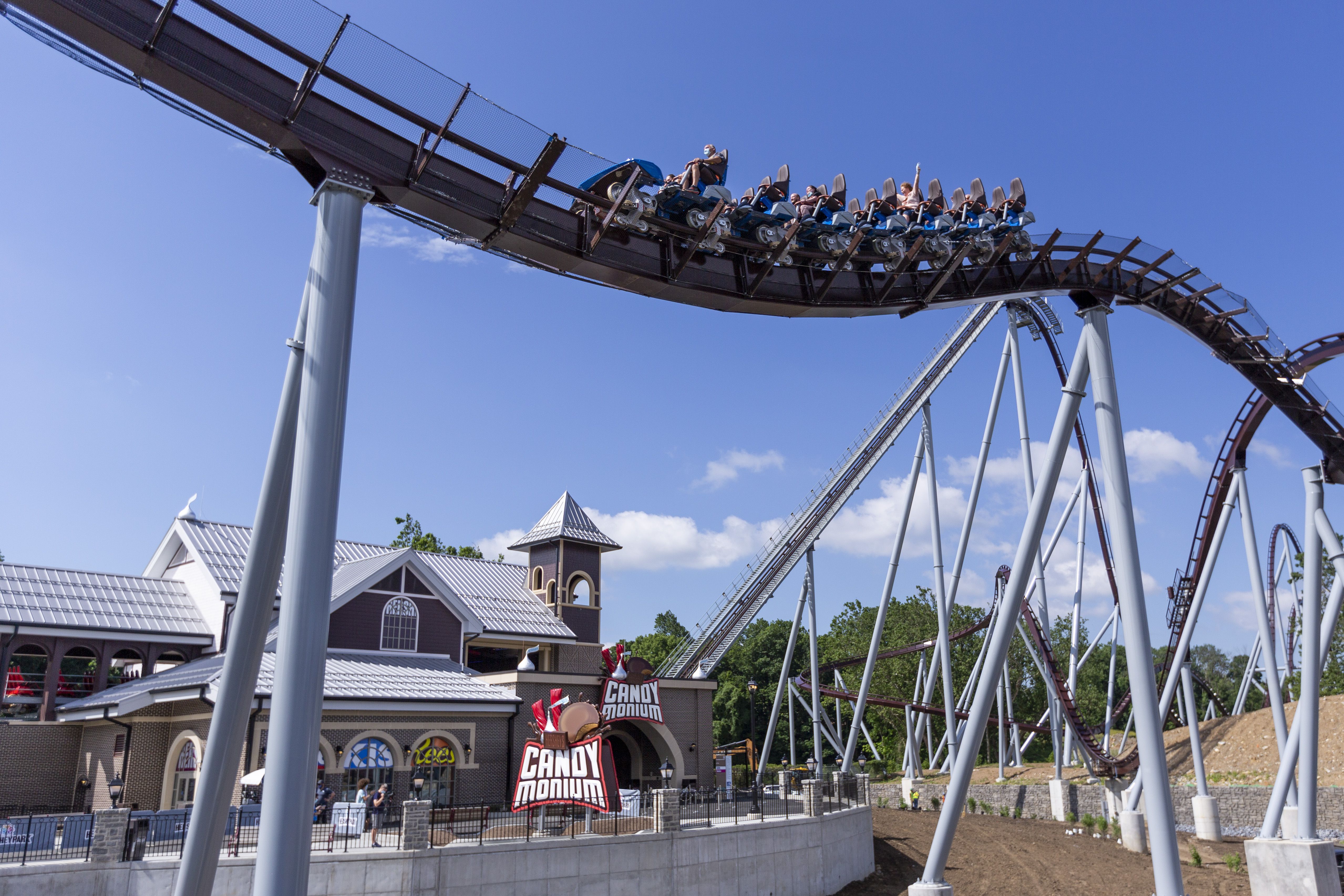 How is Candymonium Hersheypark s newest tallest fastest roller