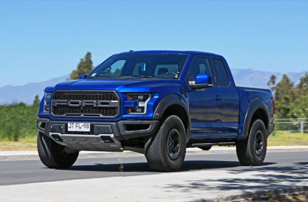 Ford-F150-Raptor-004-600x395.jpg