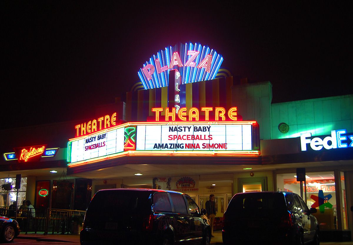 Lenox Square Theatre in Atlanta, GA - Cinema Treasures