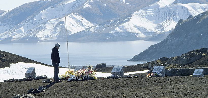 Volcán de Antuco, uno de los sobrevivientes visita la zona