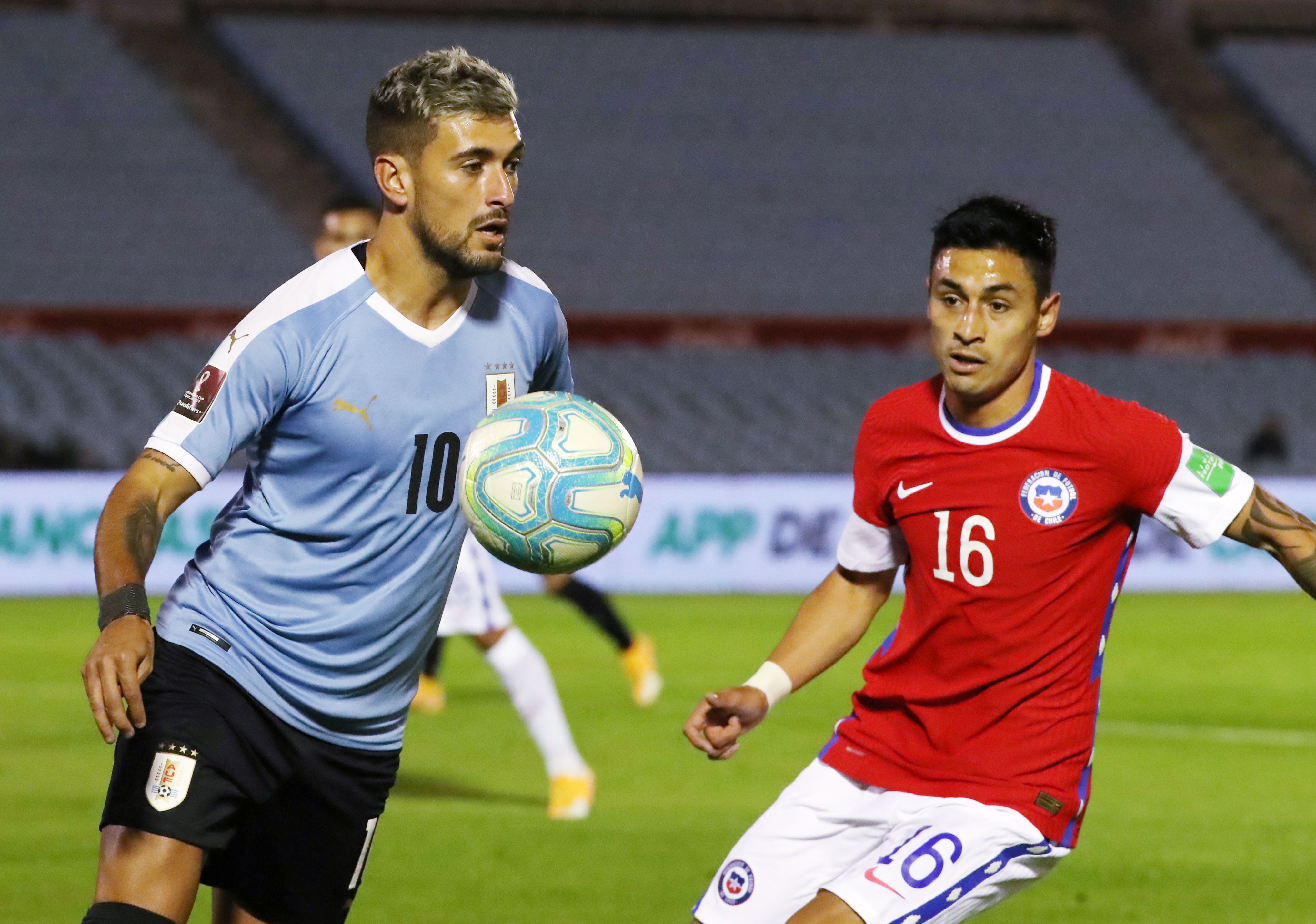 World Cup 2022 South American Qualifiers - Uruguay v Chile