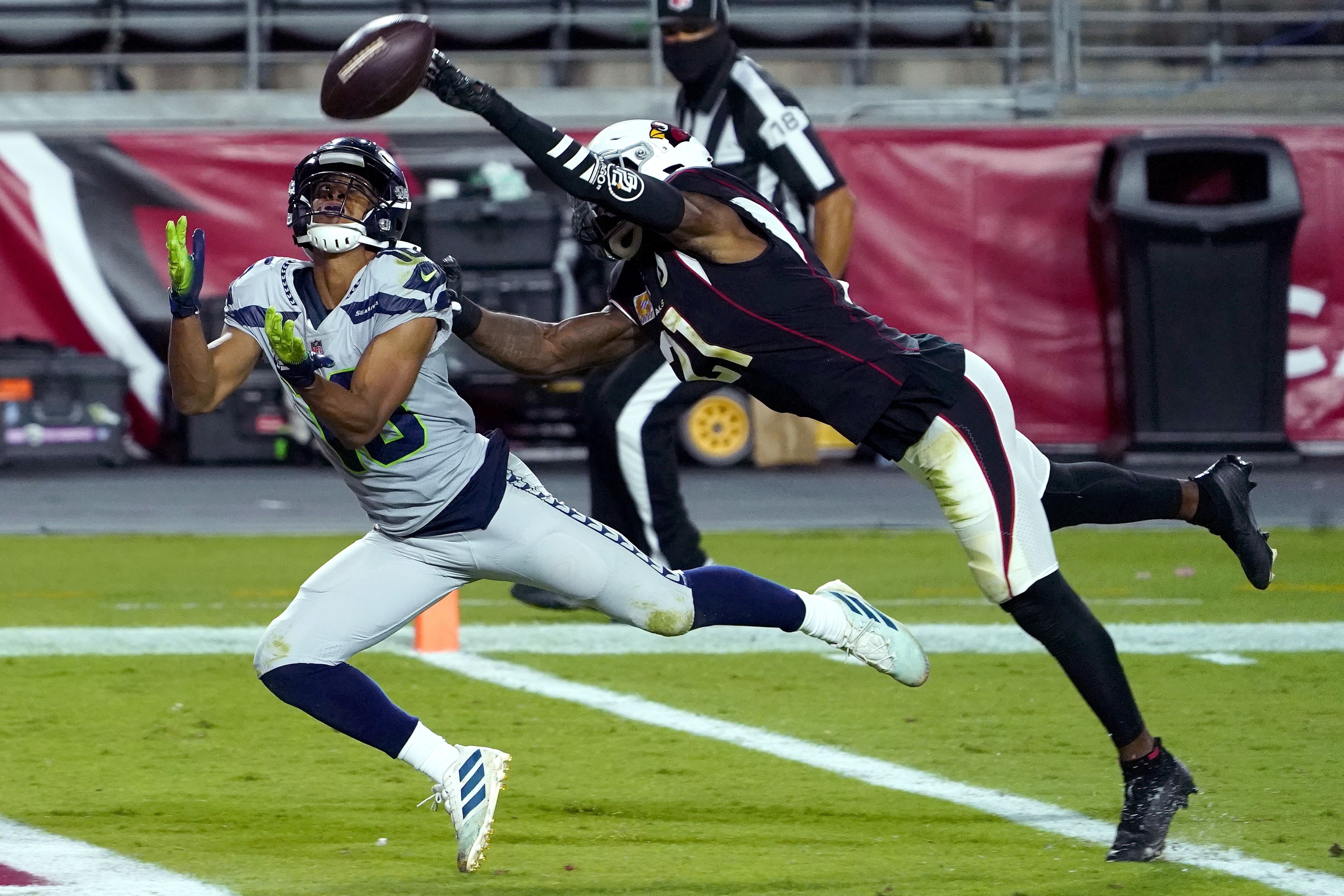 Arizona Cardinals win on OT field goal to knock Seattle Seahawks