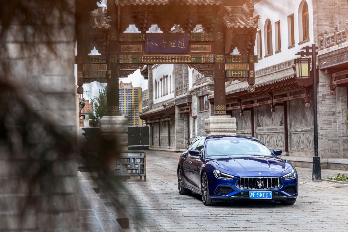 Large-16054-MaseratiGhibliMY19ChinaGrandTour.jpg