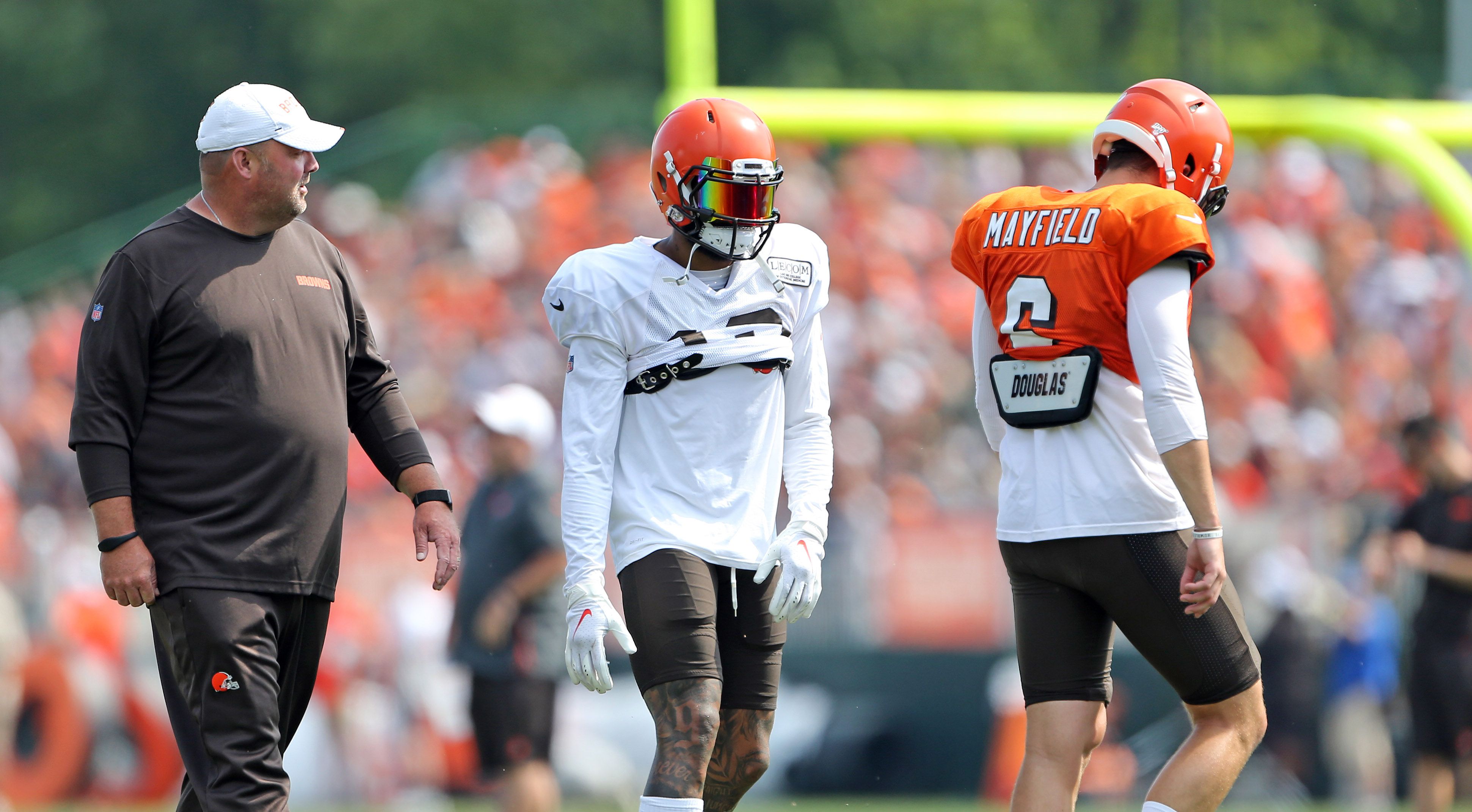 Kareem Hunt's contract, Odell Beckham's attitude, who calls plays? Terry's  Talkin' Browns 