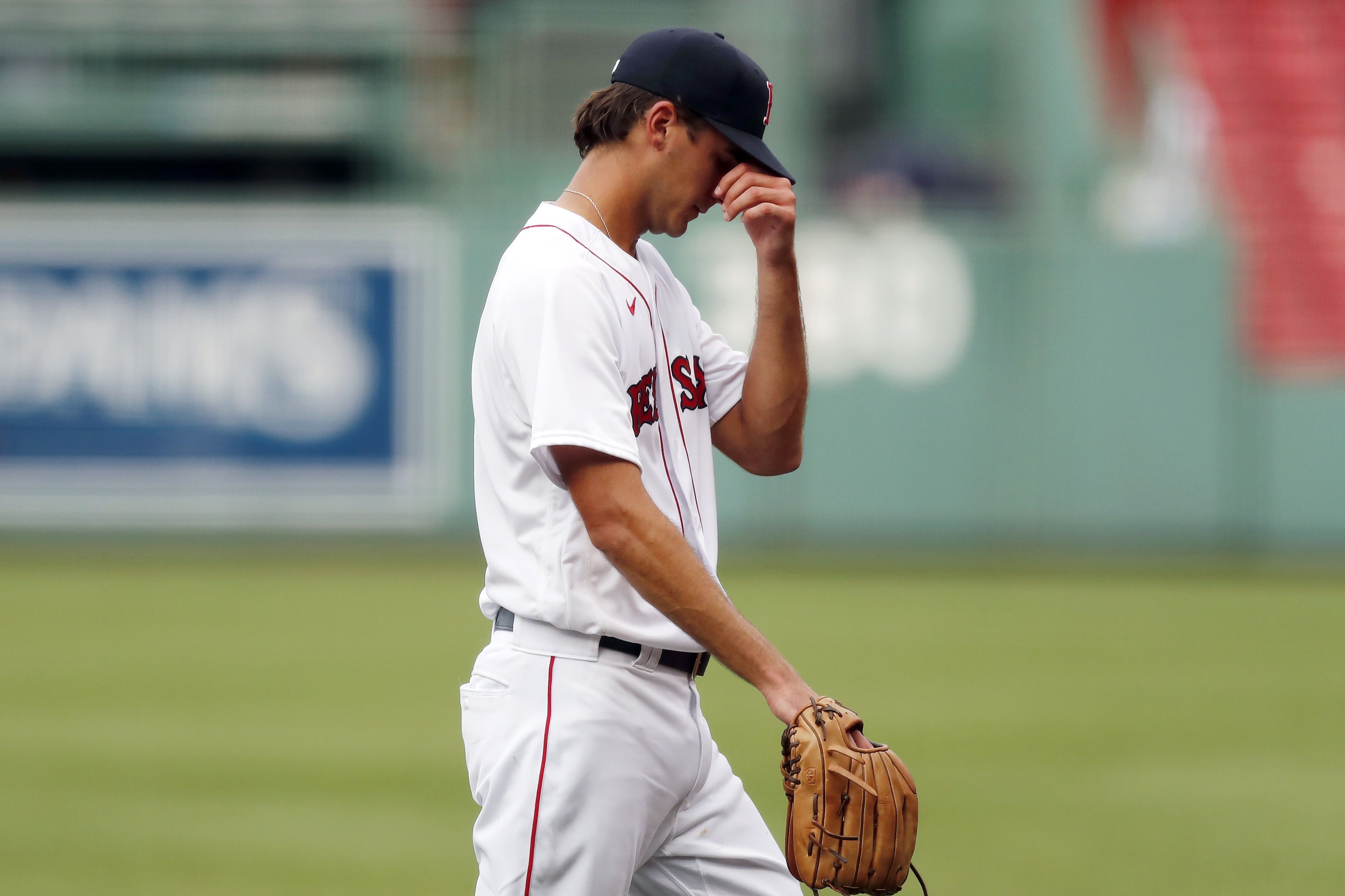 Xander Bogaerts out of Boston Red Sox lineup as lefty Kyle Hart makes  big-league debut in series finale vs. Rays 