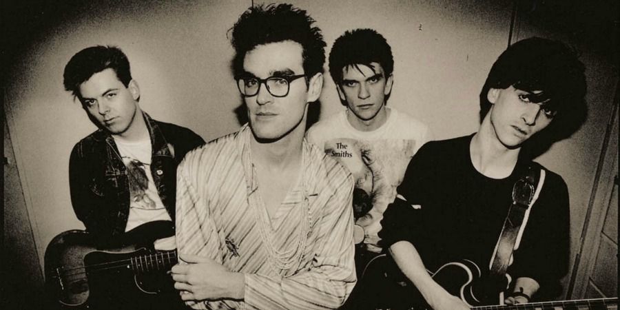 smiths-900