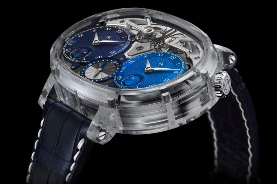 DUAL-TIME-SAPPHIRE_Beauty-900x600.jpg