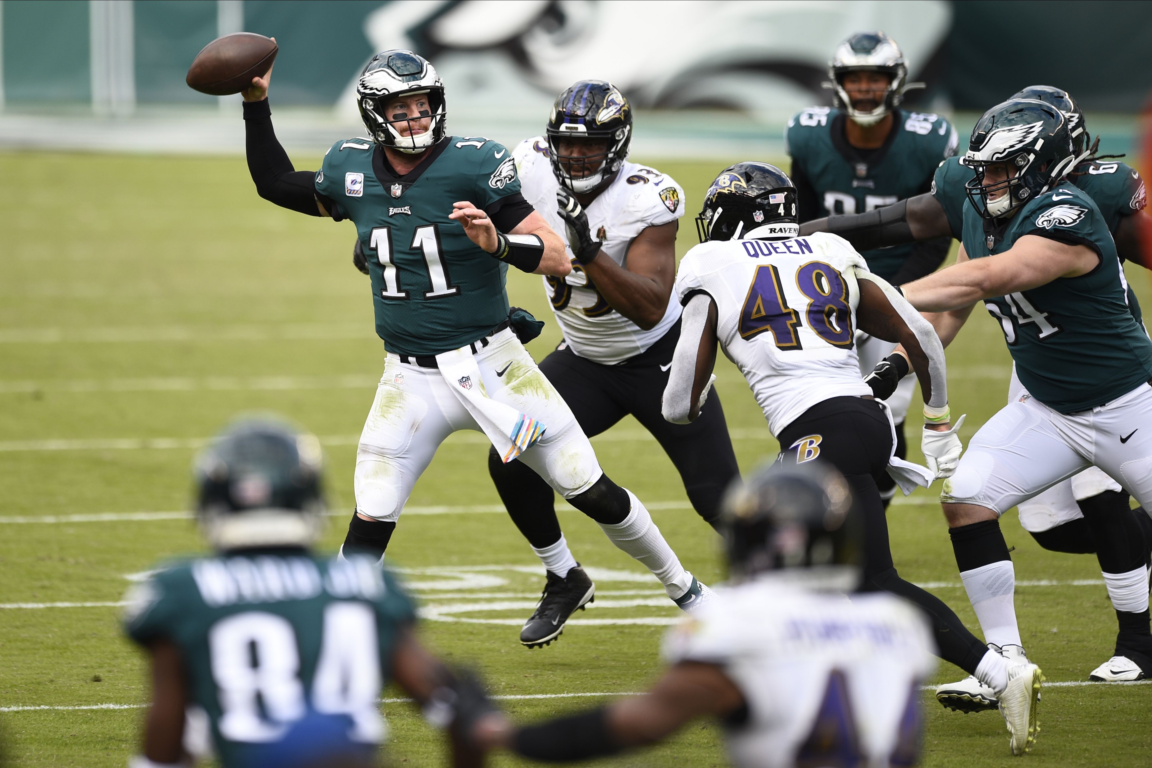 Philadelphia Eagles rally, but Carson Wentz can't do it all in 30-28 loss  to Baltimore Ravens 