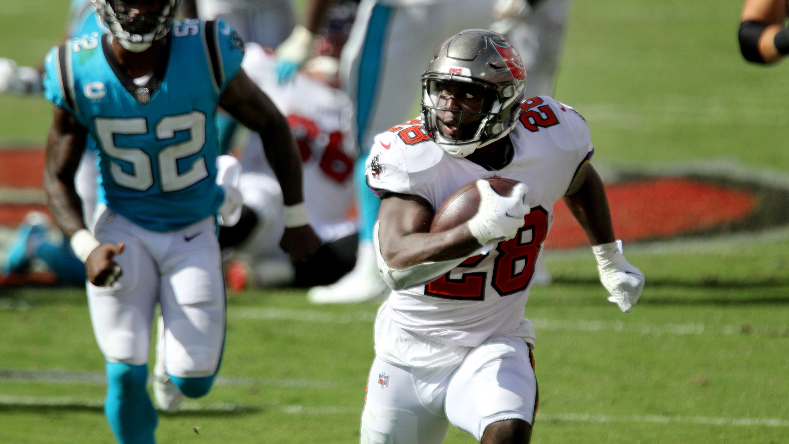 Will the Bucs move on from Leonard Fournette this offseason? - Bucs Nation