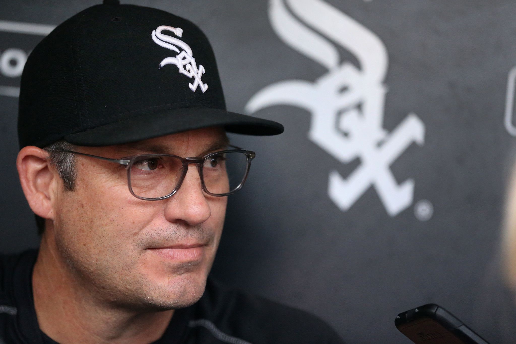 White Sox hire Robin Ventura as manager - CBS News