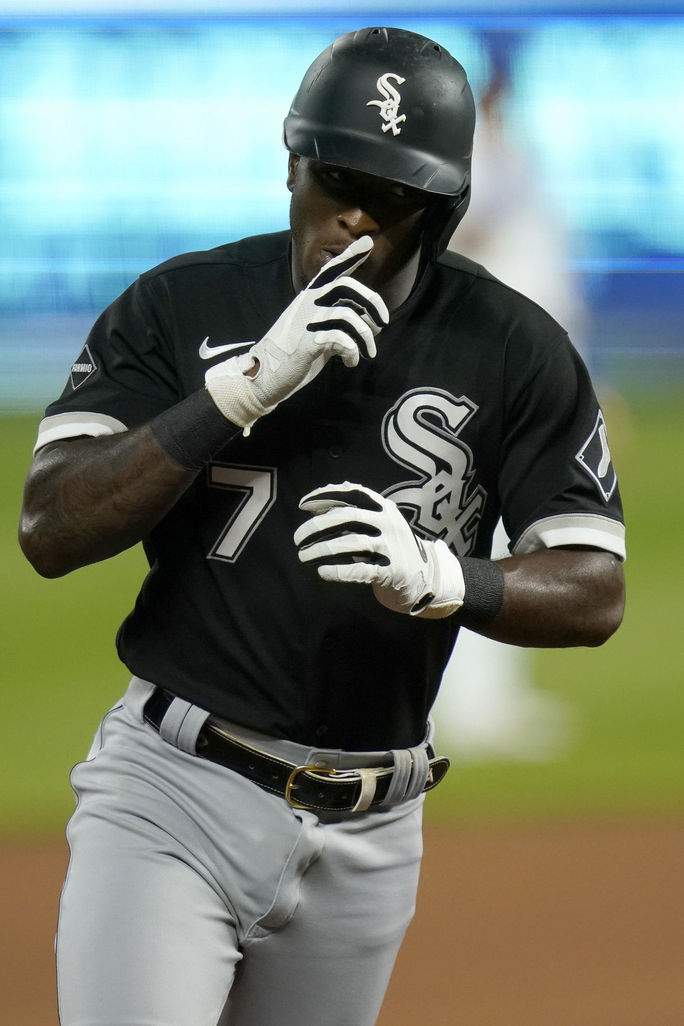 Pro Jersey Sports on X: Look what we got!!! @whitesox rookie center  fielder Luis Robert!!!! The future is here!!!! Come on in and show your Sox  Pride!!!! #whitesox #luisrobert #hahnsight2020 #supportsmallbusiness   /