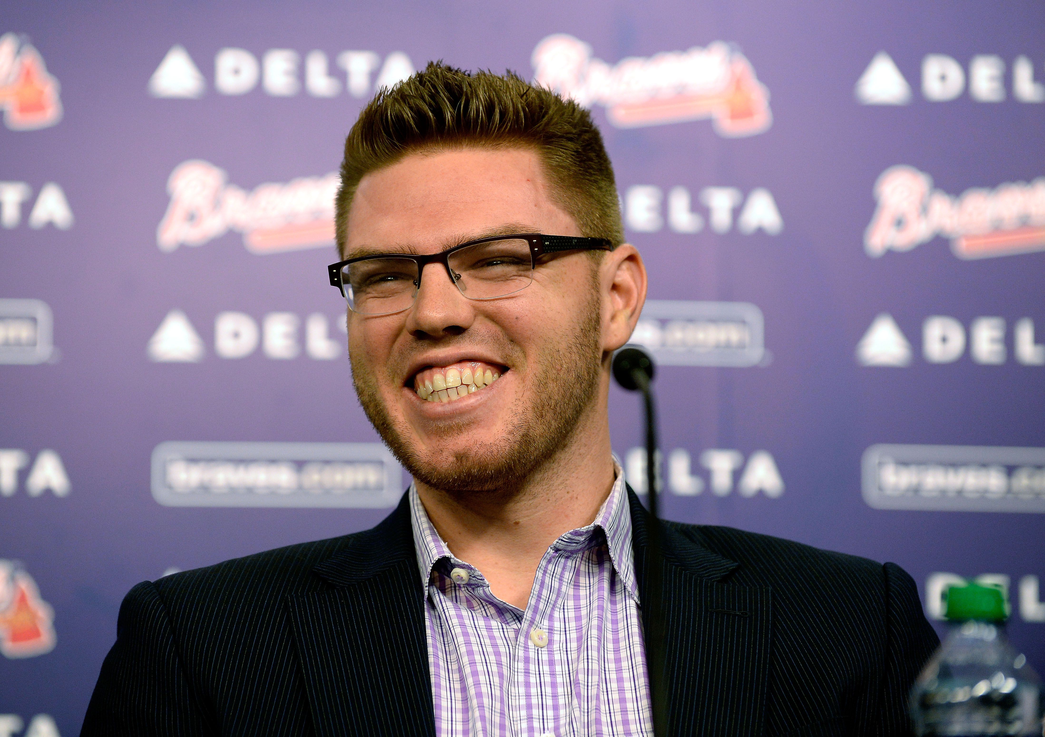 Dodgers Freddie Freeman's wife Chelsea appears on 'SAY YES TO THE DRESS!'  Wedding Anniversary Today 