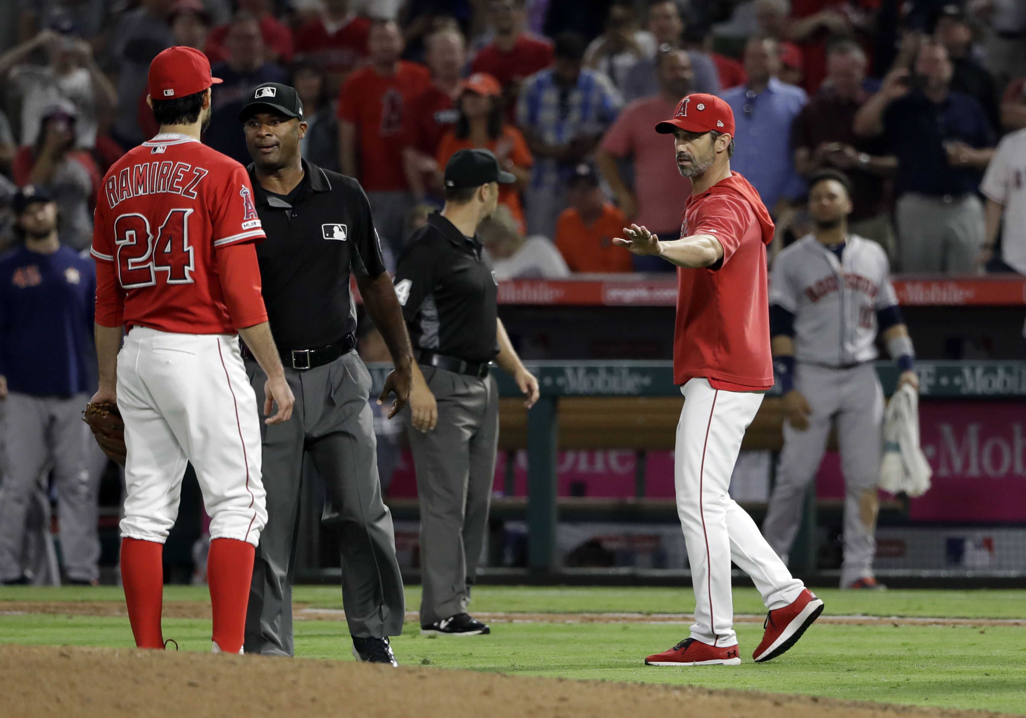 Dodgers agree to deal with outfielder Jake Marisnick - Los Angeles