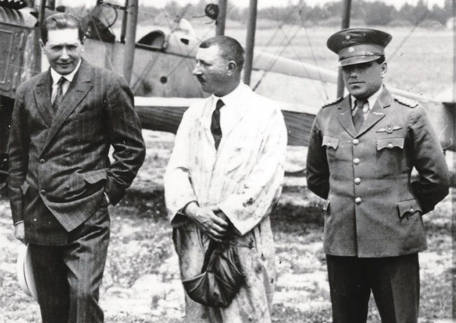 Arturo Merino Benítez, César Copetta Brossio y Diego Aracena.