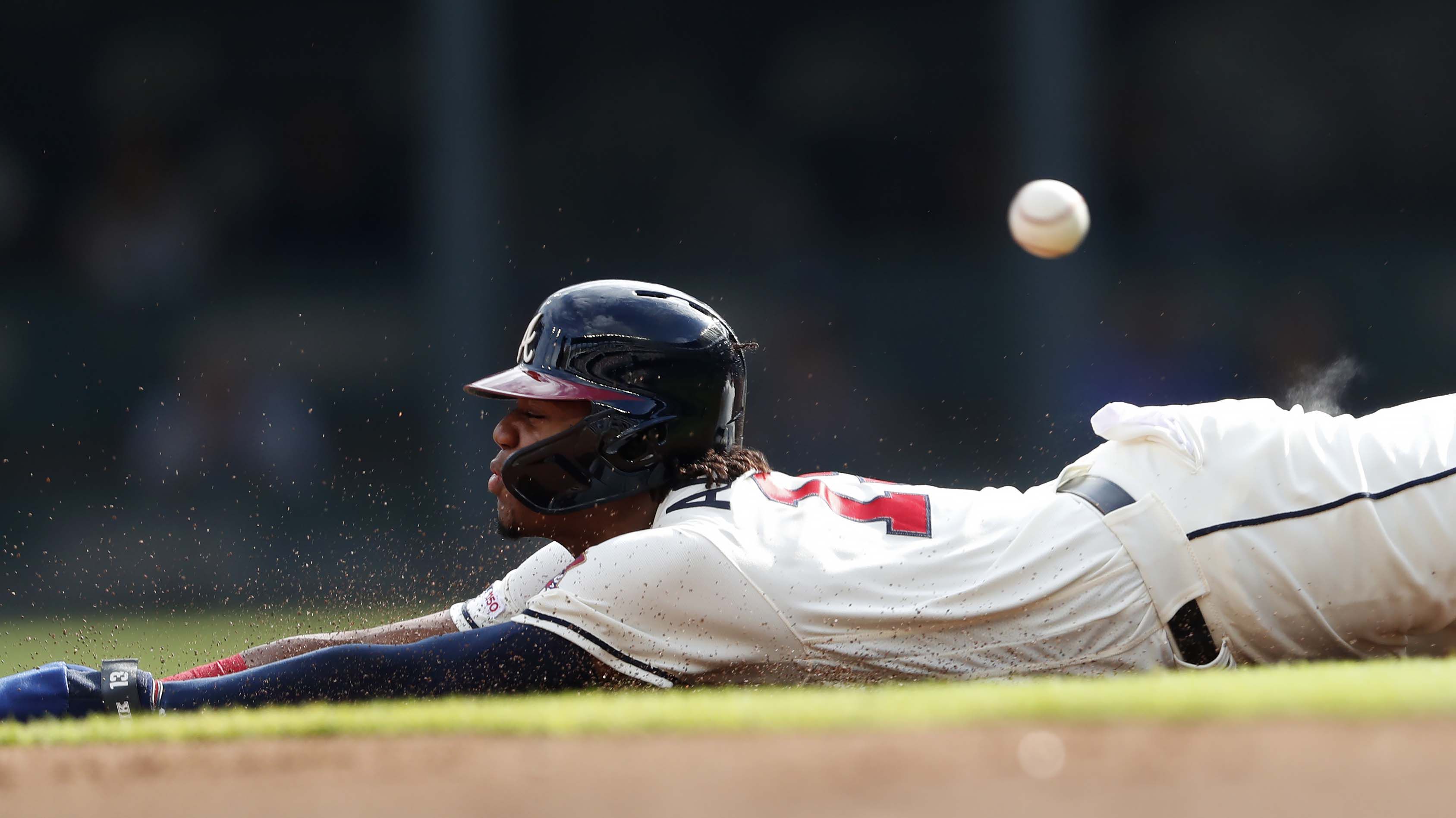 Josh Donaldson, Johan Camargo homer to lead Braves over Blue Jays