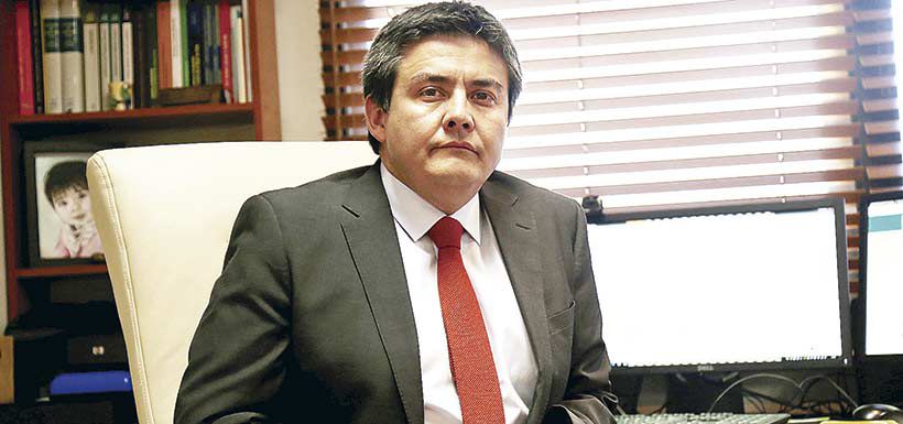 Rodrigo Sandoval   Jefe del Departamento de Extranjería