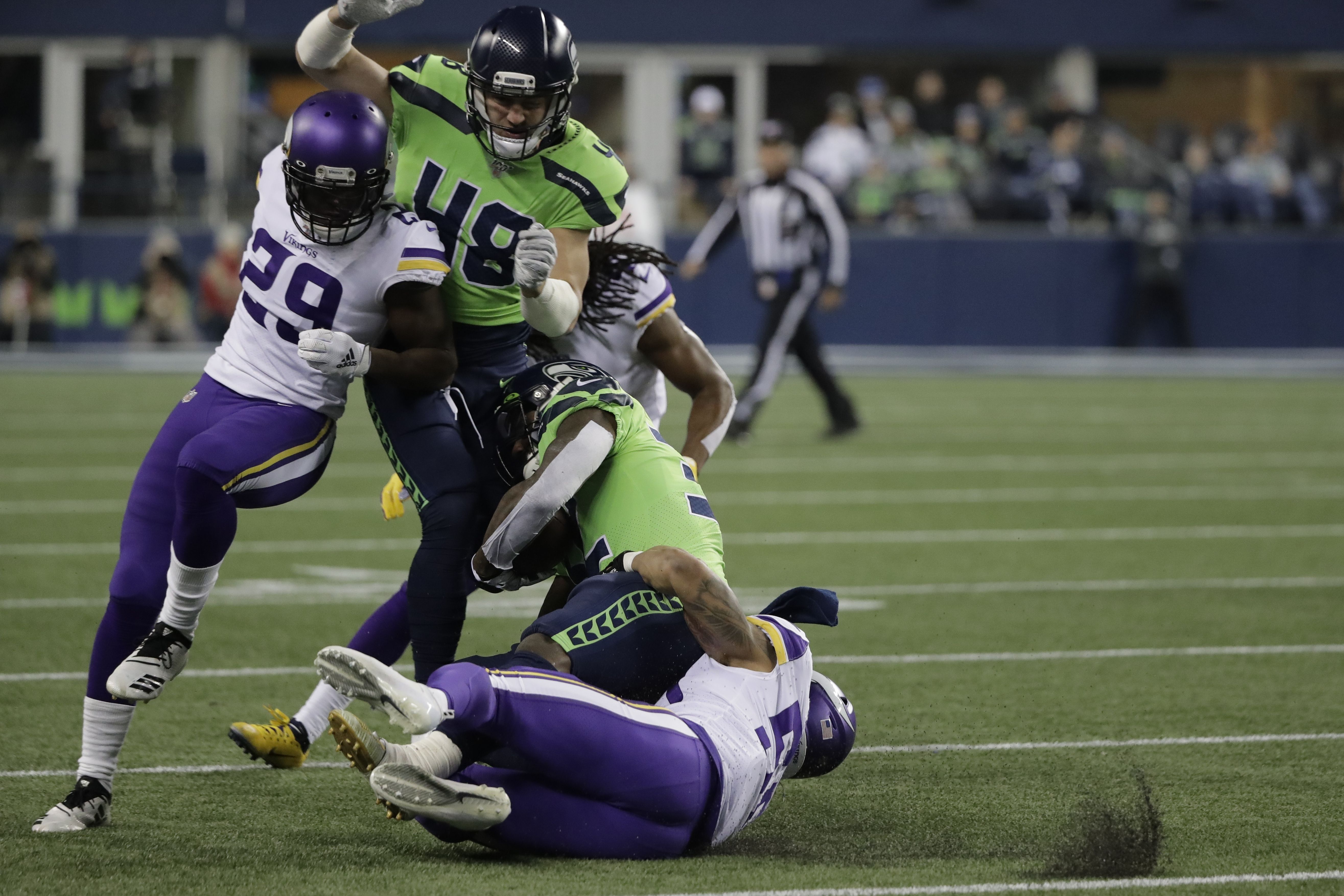 Seattle Seahawks hang on - barely - to defeat the Minnesota Vikings: Live  updates recap, score, stats and more (Monday Night Football) 