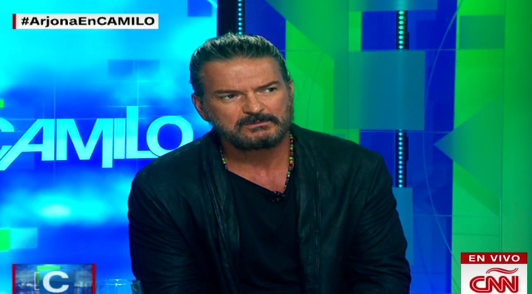 ricardo-arjona-camilo-cnn-3