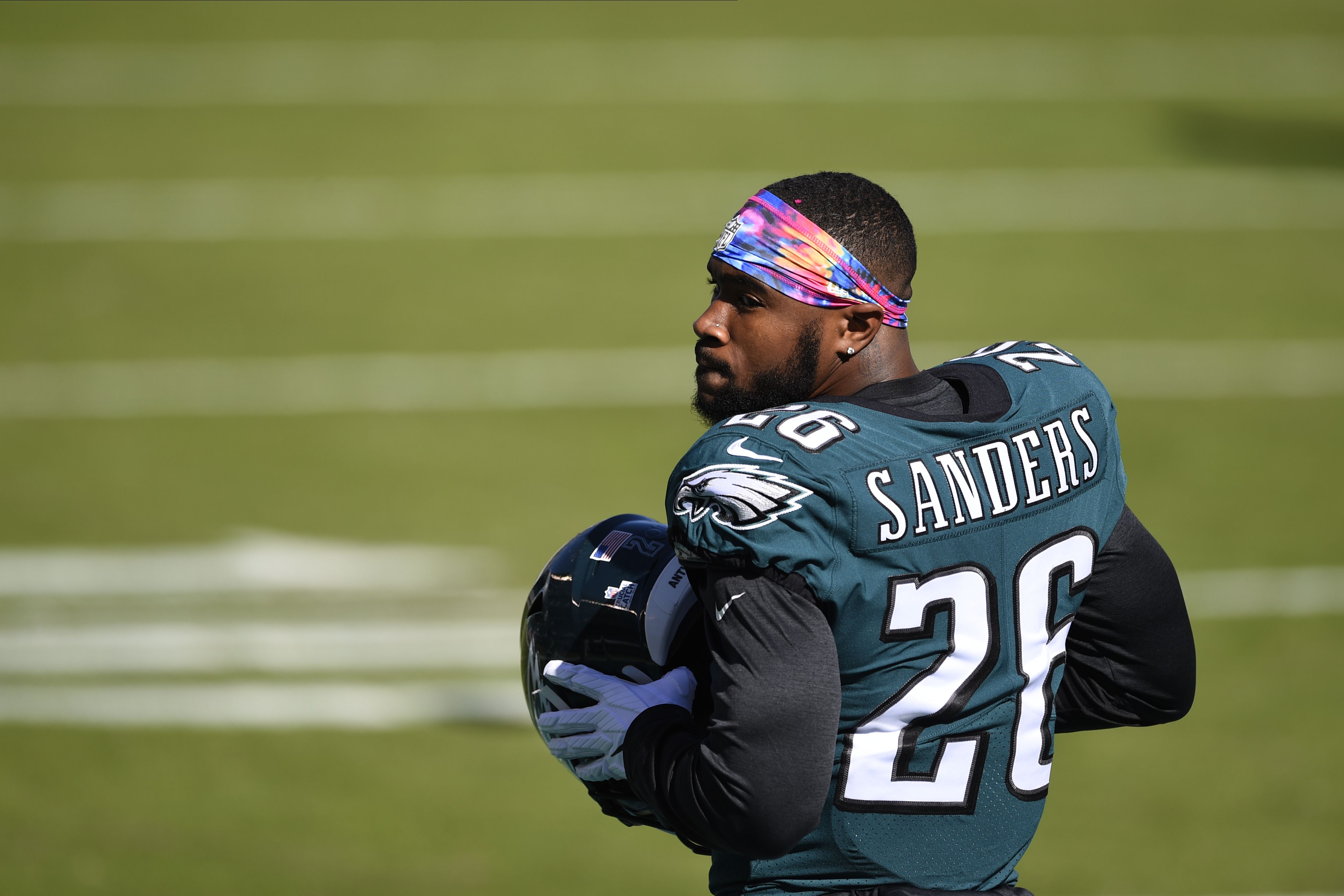 Eagles' Miles Sanders to miss at least Giants game, Zach Ertz to