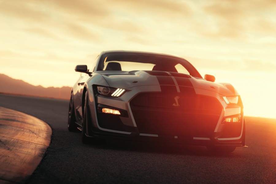 Ford-Mustang_Shelby_GT500-2020-1280-08-900x600.jpg