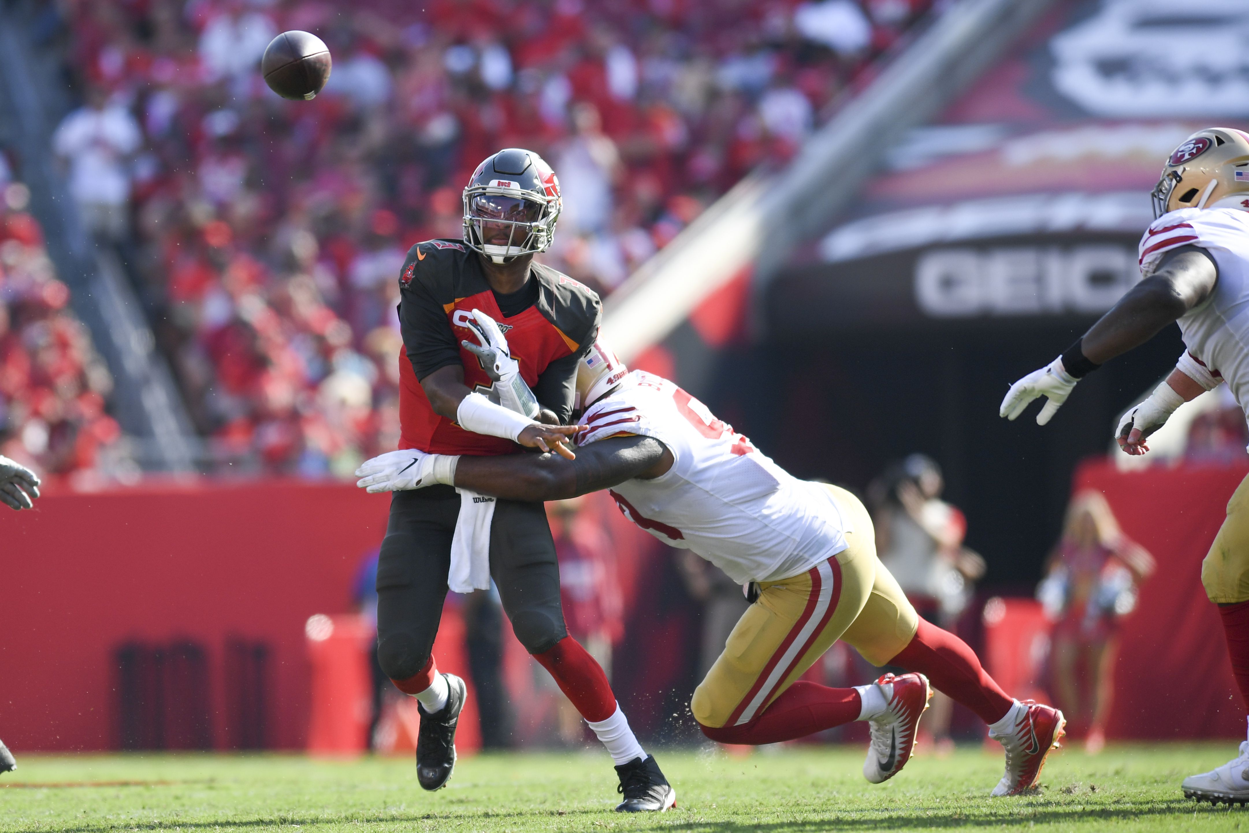 Buccaneers: Jameis Winston is a a true enigma under center