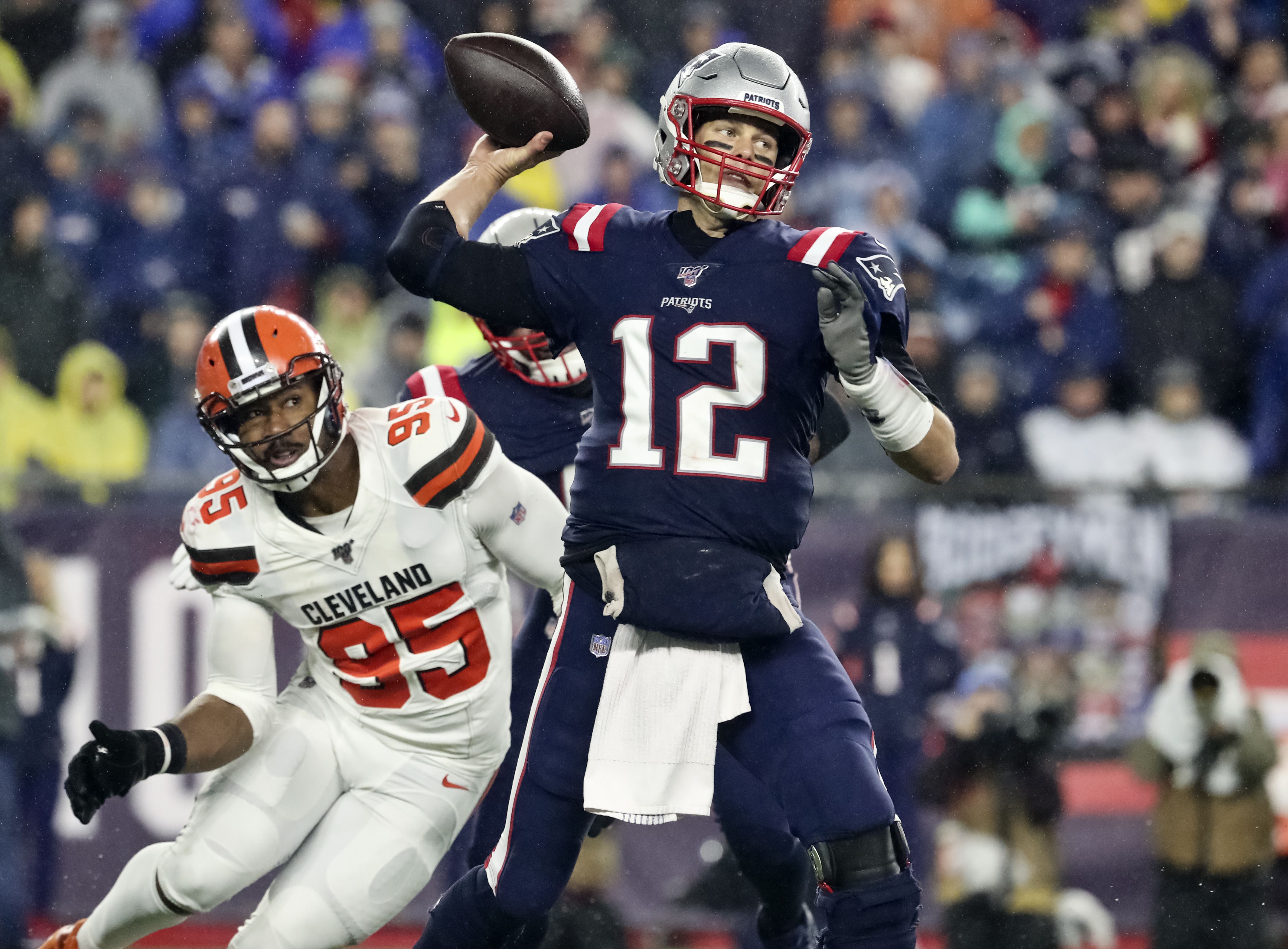 Browns needed Myles Garrett and Olivier Vernon to do their job on 2 key  plays vs. Broncos, and they didn't -- Film Review 