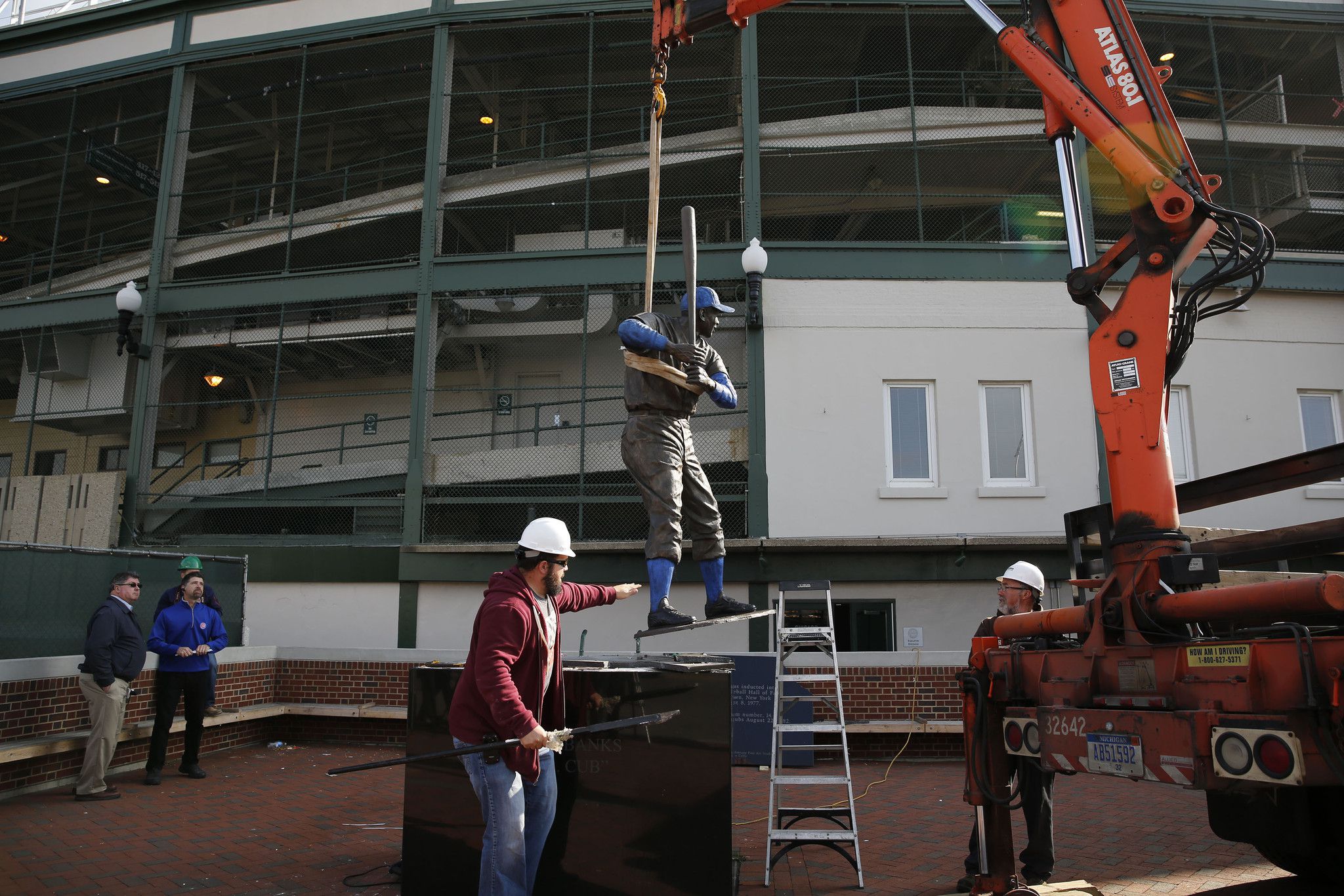 Ernie Banks and Harry Caray statue restoration