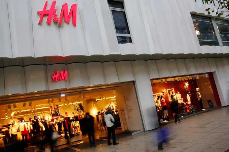 H&M se para abrir tiendas a lo largo de Chile junto a una línea de productos para el hogar La Tercera