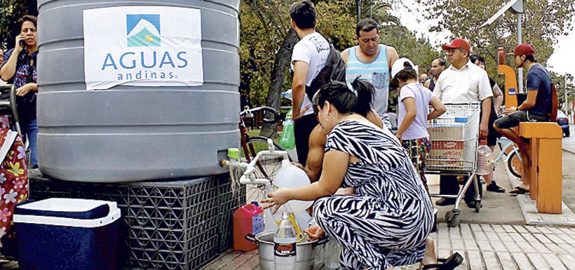 imagen-suministro-de-agua-en-plaza-bogota-4-36825986