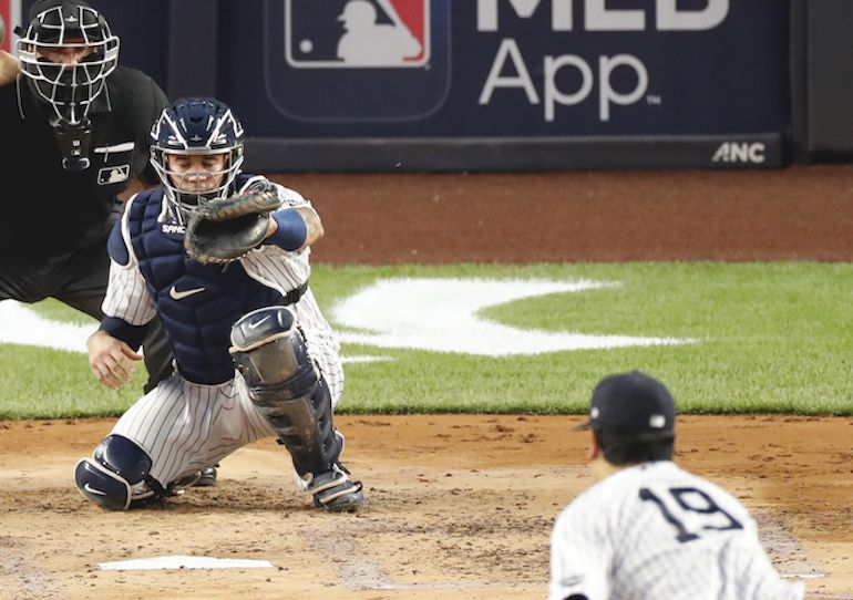 Oops!' Hall of Famer Johnny Bench resists torching Yankees' Gary Sanchez  for brutal passed ball 