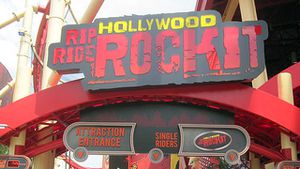 Rip Ride Rockit Just Got Stuck At The Top! : r/UniversalOrlando