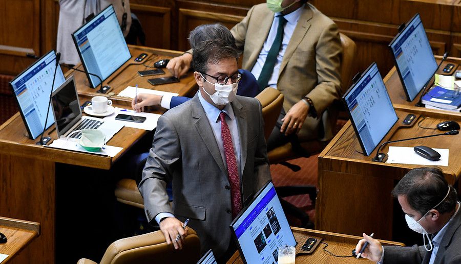 El diputado DC, Gabriel Silber, quien sufrió una amarga derrota este martes en la Cámara de Diputados.