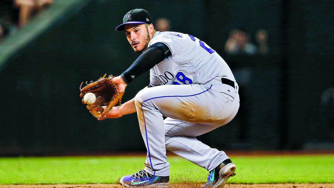 Betts y Arenado entre los Ganadores del Guante de Oro de Grandes