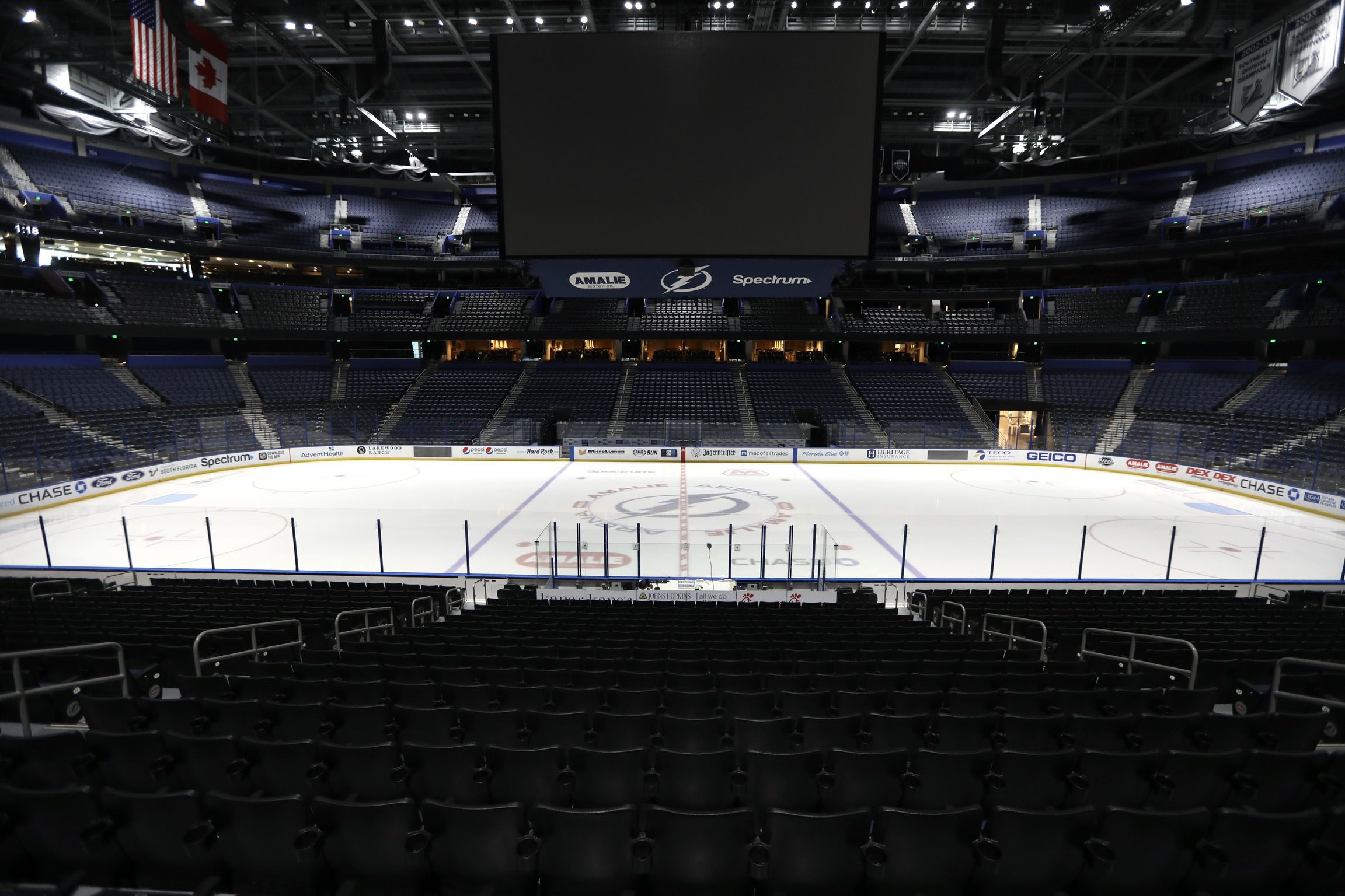 Best and Worst Seats at Amalie Arena: Your Ultimate Guide - The