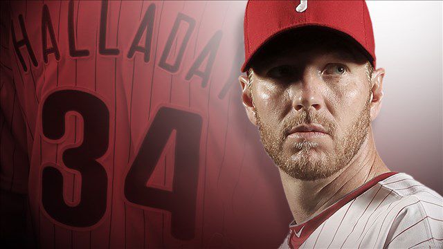 Baseball great Roy Halladay's plane performed steep turns before crash,  NTSB says