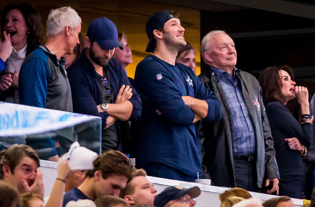 Jerry Jones on Tony Romo: I see him playing in London 