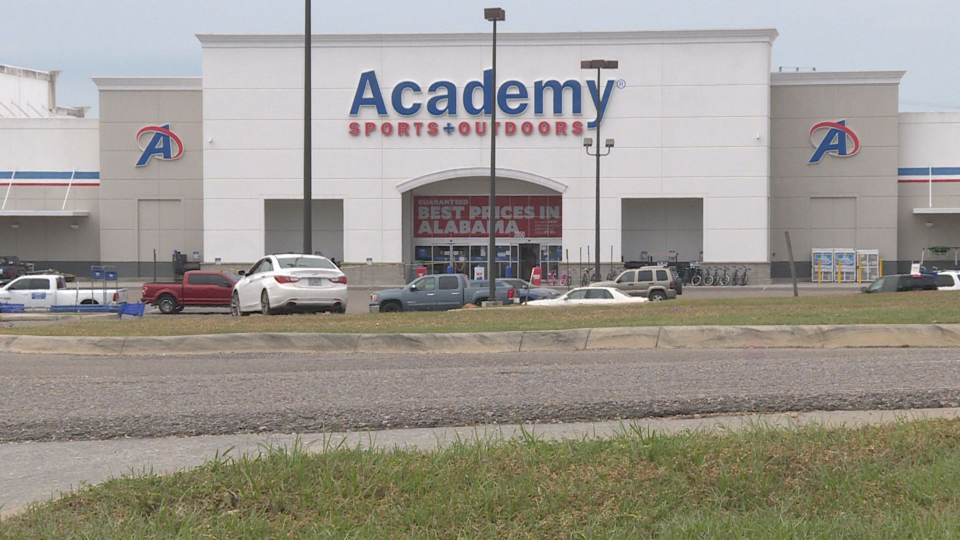 Academy Sports Ordered To Close Dothan Location Other Stores Will Follow