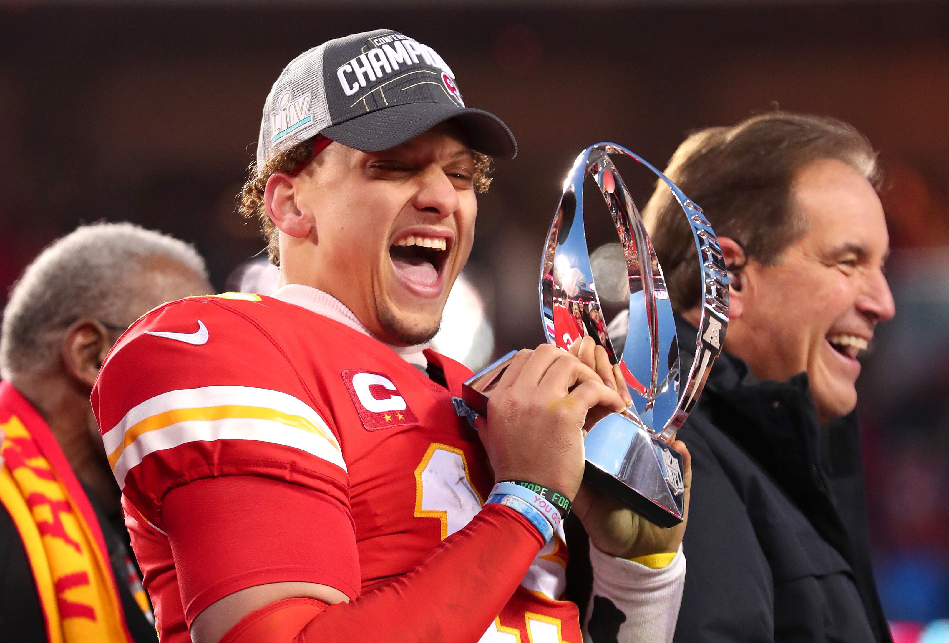 Patrick Mahomes leads Chiefs to first Super Bowl berth in 50 years - The  Boston Globe