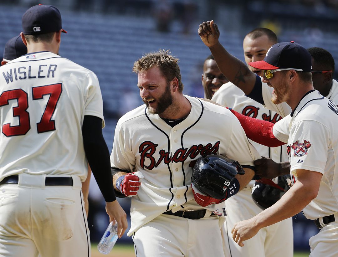 Braves sign A.J. Pierzynski to one-year deal - MLB Daily Dish