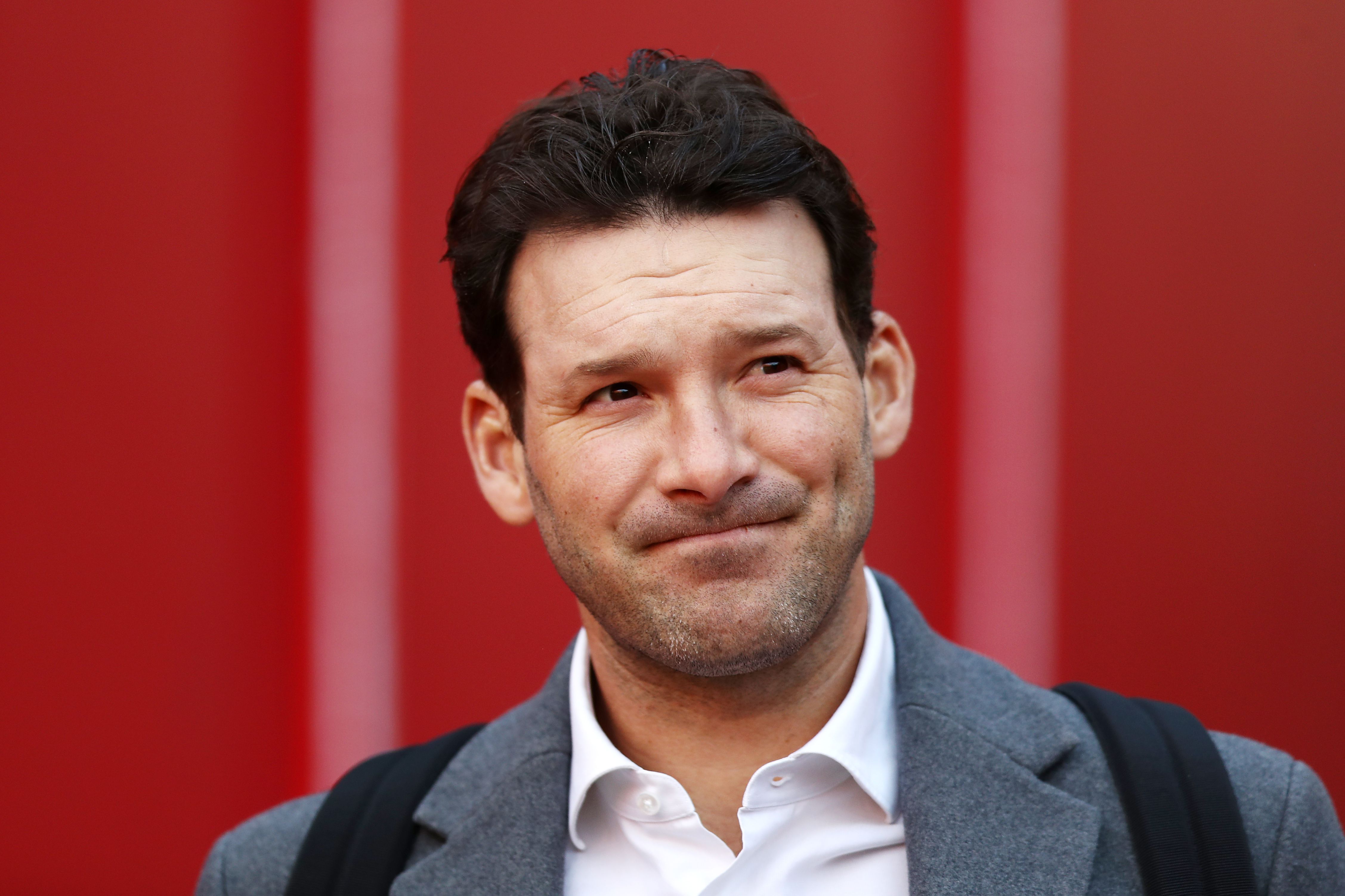 Tony Romo: Most Up-to-Date Encyclopedia, News & Reviews