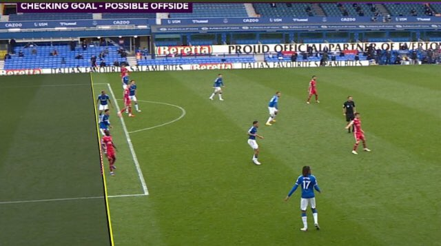 Captura de pantalla del partido entre el Everton y el Liverpool.