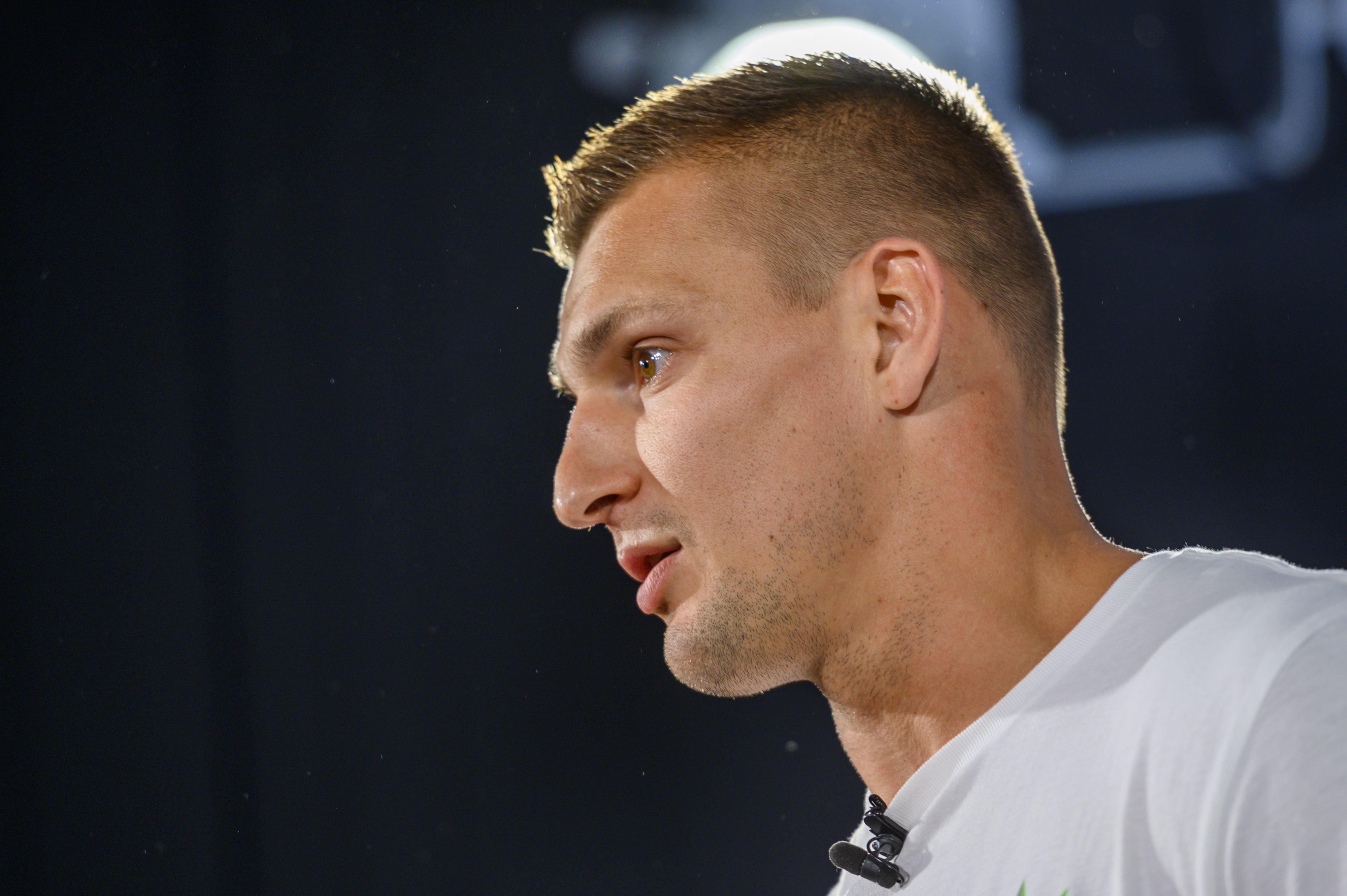 Youngest Gronkowski gets an interesting haircut during his first week at  Kansas State