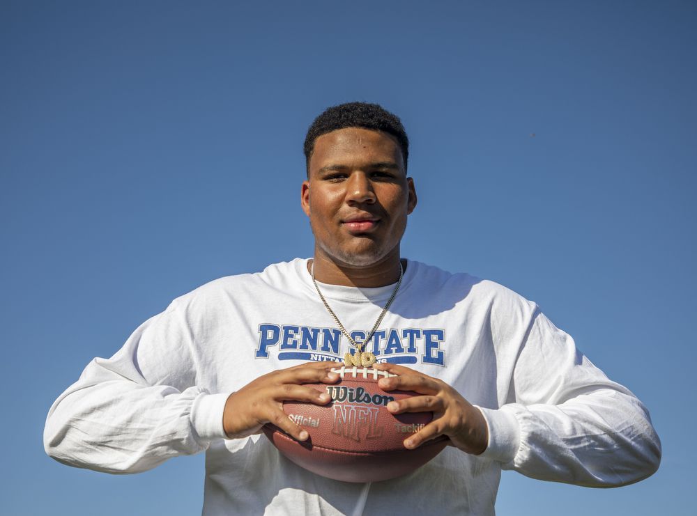 Penn State's Nick Dawkins Will Wear No. 53 to Honor His Father