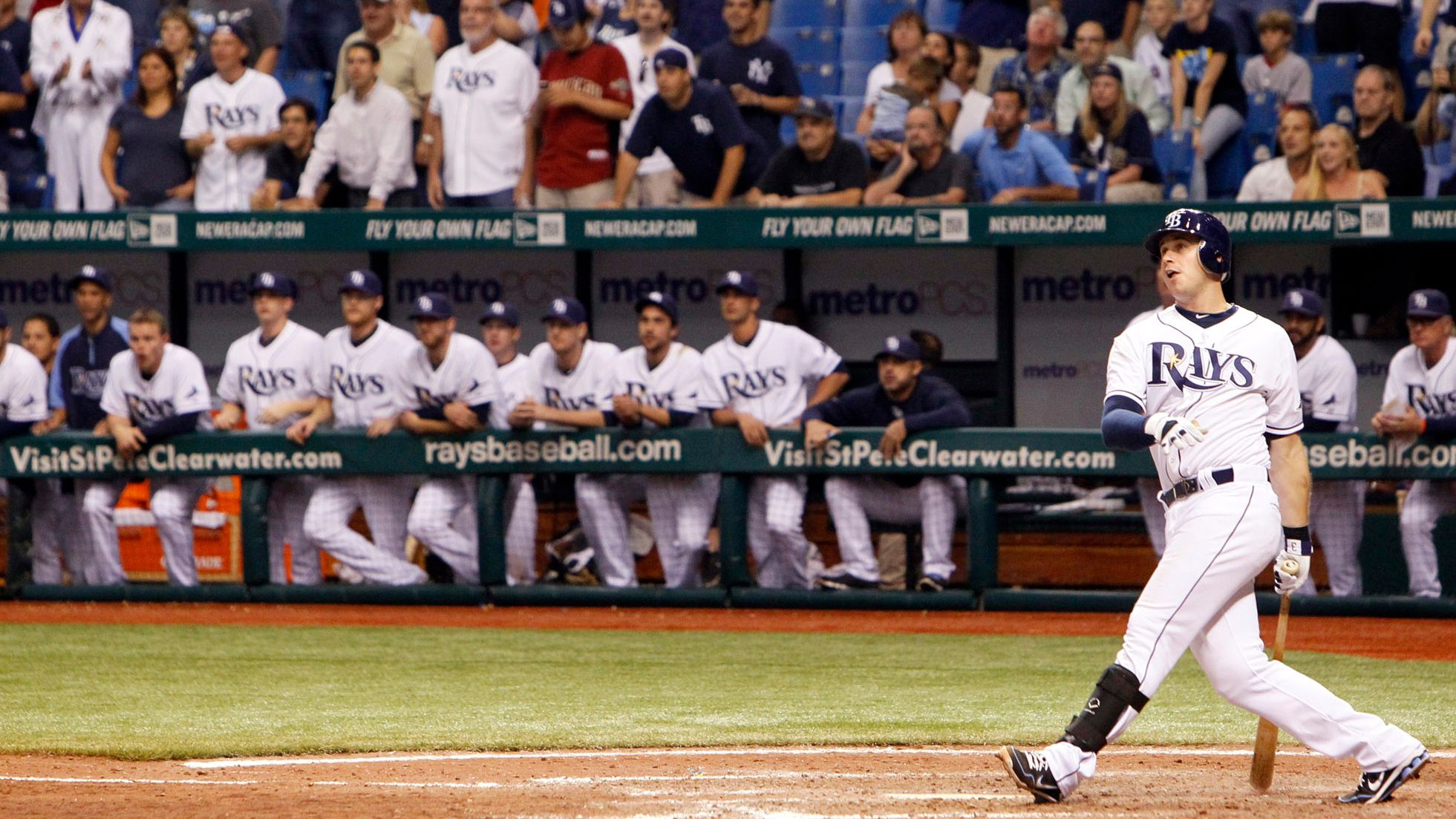 MLB Daily Dingers on X: 9/28/2011: Evan Longoria hit a walk-off