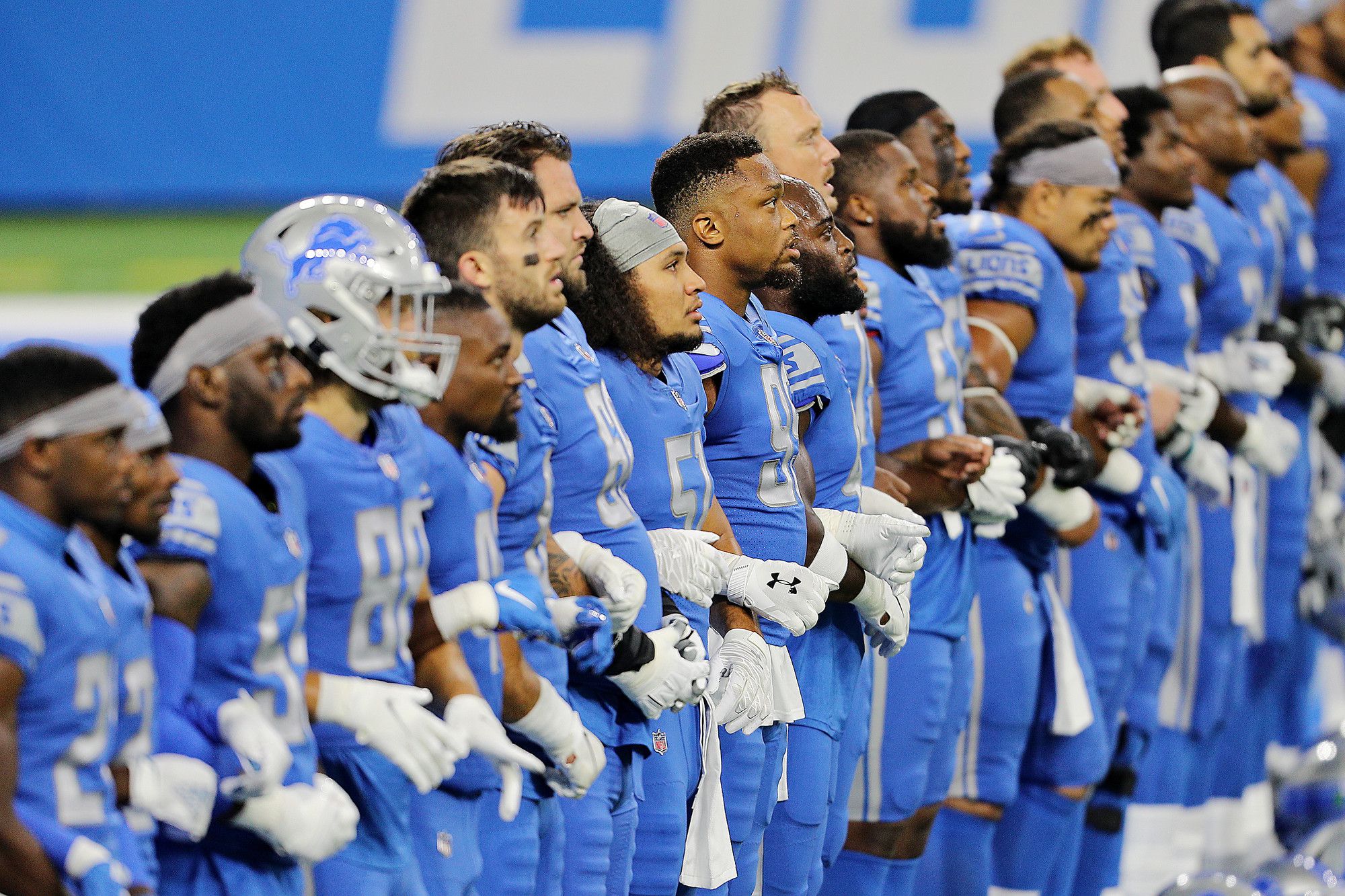 Lions Coach Comforts D'Andre Swift, Who Dropped Winning Pass Vs. Bears