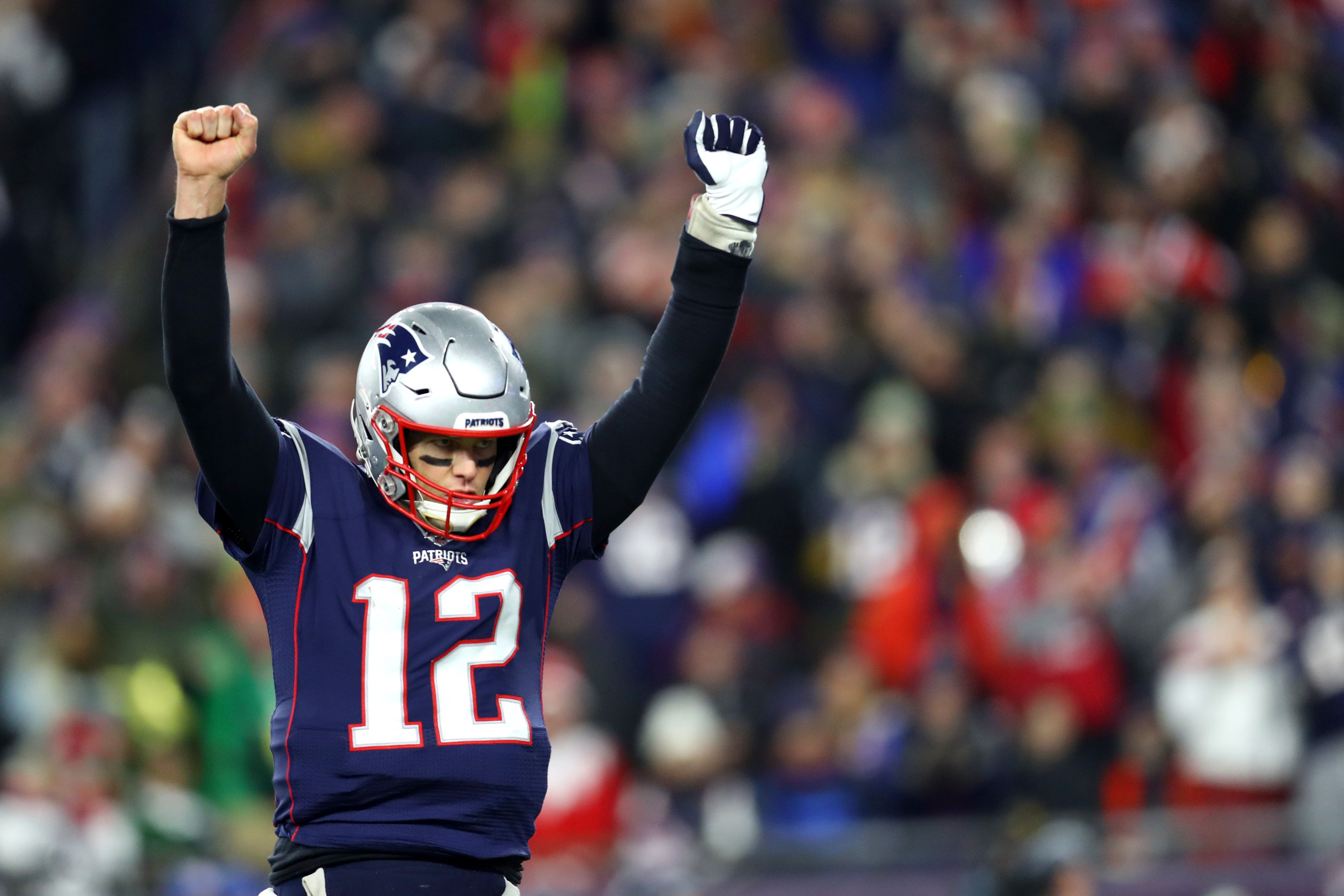 Tom Brady performs like  Tom Brady during the New England Patriots'  division-clinching win 