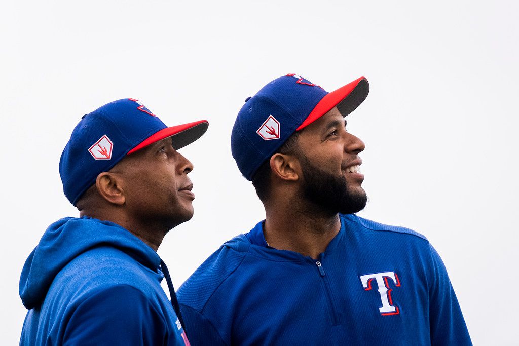 Elvis Andrus donates gear to Dallas high school teams