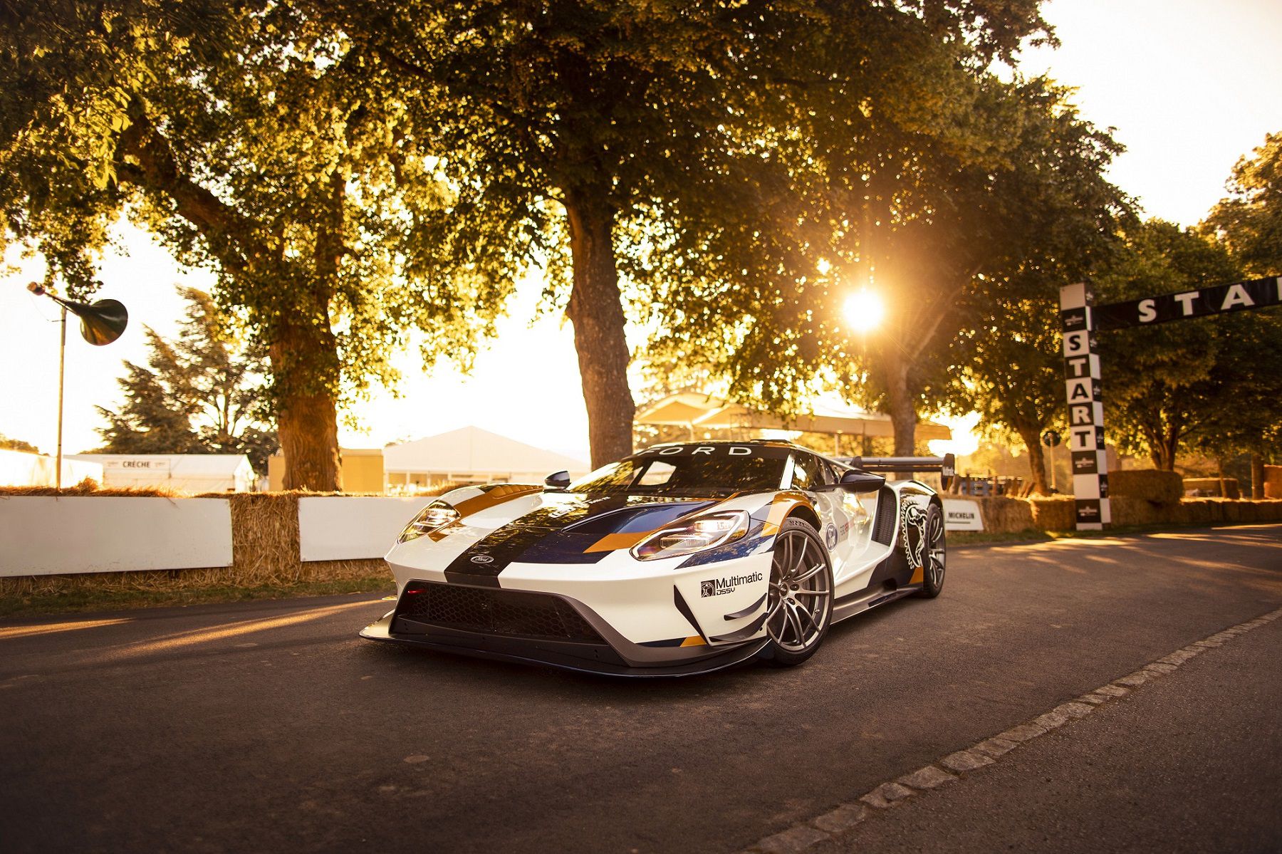 Ford-GT-MK-II-1.jpg